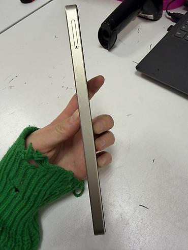 samsung a3 2017: Samsung Galaxy A06, Б/у — 5