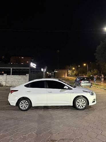lancer 10: Hyundai Solaris: 2018 г., Автомат, Бензин, Седан — 4