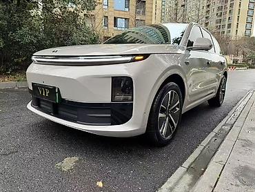 Lixiang: Lixiang L6: 2025 г., Гибрид, Кроссовер — 7