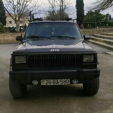 jeep cherokee: Jeep Cherokee: 2.7 l. | 1991 il | 12342 km. | Ofrouder/SUV