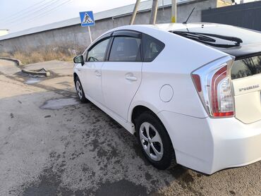 продам прицеп: Toyota Prius: 2013 г., 1.8 л, Вариатор, Гибрид