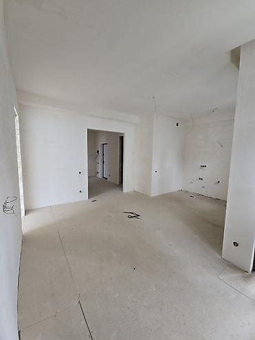 Квартиры: 3 комнаты, Новостройка, м. Иншаатчылар, 76 м² — 3