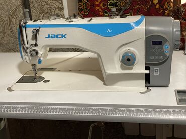 Бытовая техника: Швейная машина Jack, Механическая, Автомат