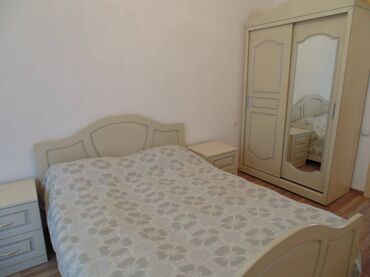 Uzunmüddətli kirayə mənzillər: İçərişəhər metrosuna 4 dəqiqə piyada məsafədə, Qubernator Bağının -da lalafo.az — 7 Uzunmüddətli kirayə mənzillər: İçərişəhər metrosuna 4 dəqiqə piyada məsafədə, Qubernator Bağının — 7