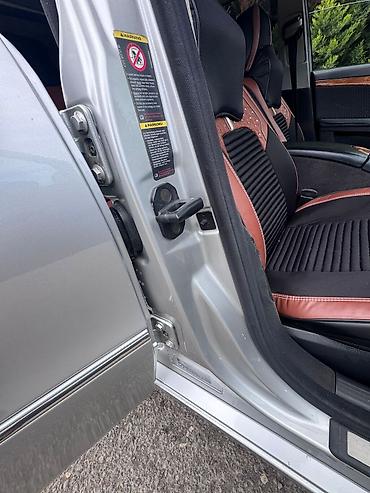 belarus traktorlarin satisi: Mercedes-Benz E-Class sedan (W211), gümüşü rəng. Əsas xüsusiyyətlər — 9