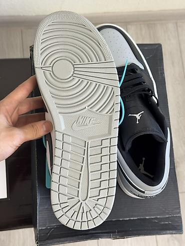 Кроссовки и спортивная обувь: ОРИГИНАЛ ОРИГИНАЛ ОРИГИНАЛ jordan 1 low se shadow toe НОВЫЕ БИРКИ — 7