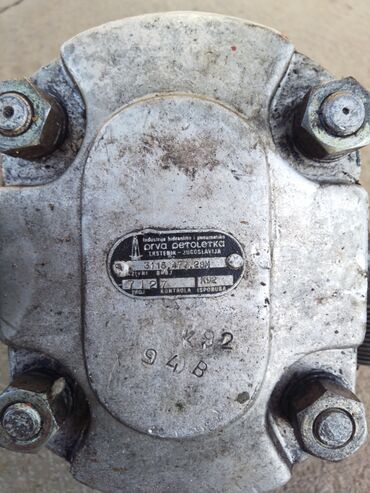 Car Parts: Zupcasta pumpa hidraulike petoletka 3115.477.28M levi smer radna