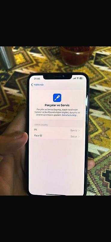 ipad pro 2022: IPhone Xs Max, Qızılı, Face ID — 2