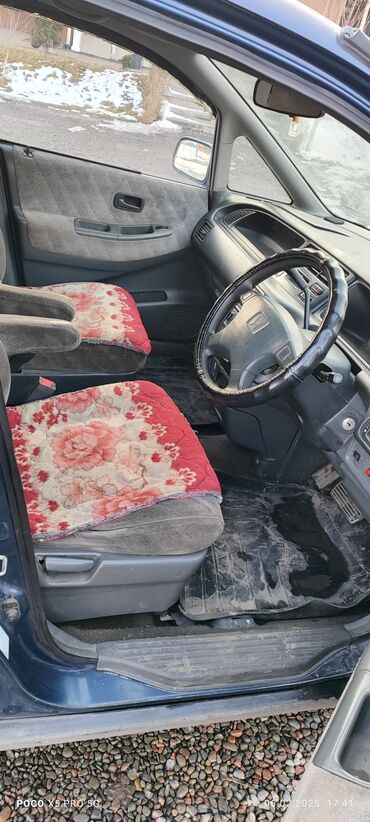 радиаторы отопления ош: Honda Odyssey: 1997 г., 2.2 л, Автомат, Бензин, Минивэн