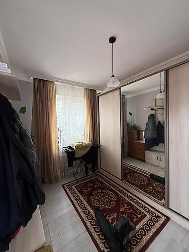 Продажа коттеджей и домов: Продаётся двухэтажный дом с цокольным этажом в селе Орто-Сай — 21