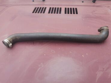 Auto delovi: Crevo gornje hladnjaka 21213,21214 Niva . Polovno, ocuvano. Skinuto sa — 3