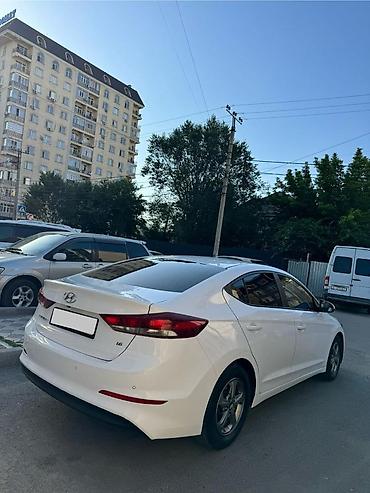Hyundai: Hyundai Avante: 2018 г., 1.6 л, Автомат, Бензин, Седан — 2