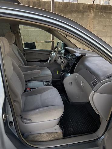 Toyota: Toyota Sienna: 2004 г., 3.3 л, Автомат, Бензин, Минивэн — 7