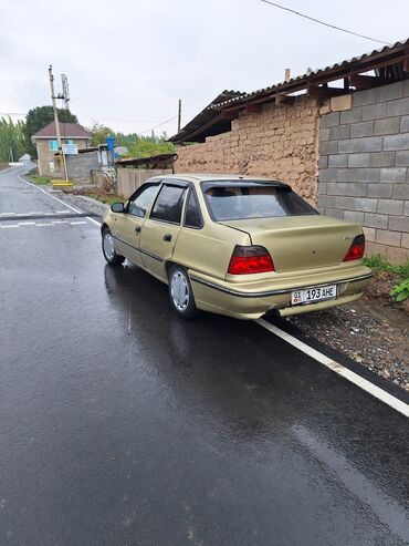 Daewoo: Daewoo Nexia: 2006 г., 1.5 л, Механика, Бензин, Седан