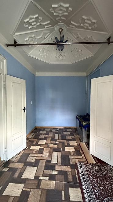 Продажа коттеджей и домов: Сдаётся в долгосрочную аренду просторный жилой дом из 6 комнат — 5