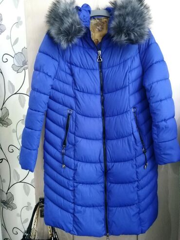зимняя детская куртка: Пальто зимнее,размер 50-52,мех искусственный, обращаться по телефону