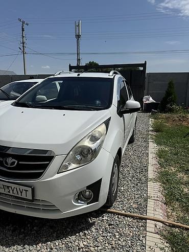 spark 7: Chevrolet Spark: 2010 г., 1 л, Автомат, Бензин, Хэтчбэк — 3