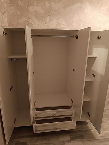paltar skafı: Yeni, 3 qapılı, Güzgülü, Bej, Açılan, Düz dolab — 3