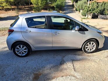 Toyota: Toyota Yaris: 1.3 l. | 2014 έ. Χάτσμπακ — 30