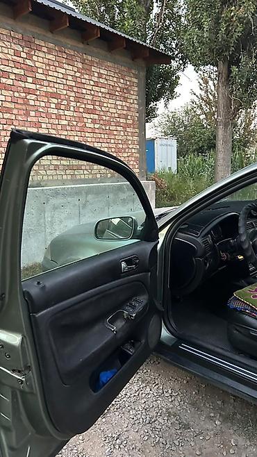Продажа авто: Volkswagen Passat: 2003 г., 2 л, Механика, Бензин, Седан — 10