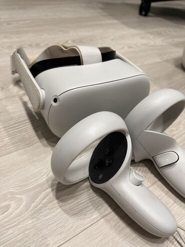 oyun ucun telefonlar: Oculus 2