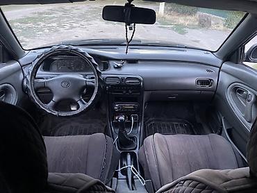 e klass: Mazda 626: 1994 г., 2 л, Механика, Бензин, Седан — 5