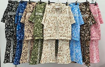 Kompleti: 💫New collection💫

⚜️Univerzalna velicina
⚜️Cena 3500 din — 12