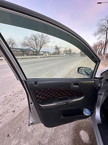 Honda: Honda Stream: 2001 г., 1.7 л, Автомат, Бензин, Минивэн — 8