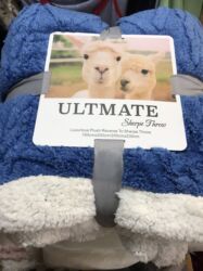 Одеяла и пледы: Плед, Новый, Все сезоны, Двусторонний, Плюшевый — 4