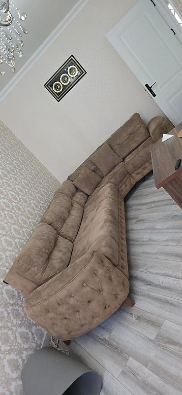 Ev və bağ: Künc divan açılır baza var 440 manat ölçüsü 2*3 ünvan Yeni güneşli — 1