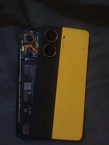 смарт чсы: Poco X7 Pro, Б/у, 256 ГБ, цвет - Желтый, 1 SIM, 2 SIM — 2