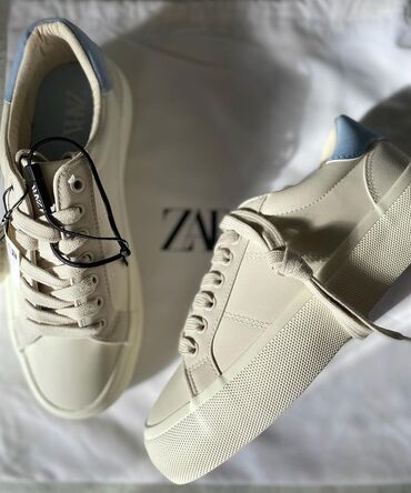 теплая обувь: Кеды Zara 37размер