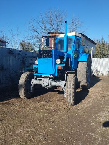satiliq traktorlar: Traktor Belarus (MTZ) 42, 2002 il, 4 at gücü, motor 2.2 l, Yeni