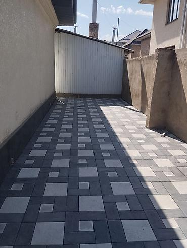 ness construction: Укладка тротуарной плитки «Клетка» (двухцветная, серый/светло-серый) — 3