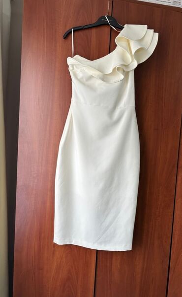 работа для девушек: Продаю новые женские вещи с бирками! Все вещи оригинальные, покупались