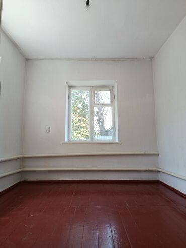 продаю дом дордой 1: Үй, 52 кв. м, 3 бөлмө, Менчик ээси, Эски ремонт