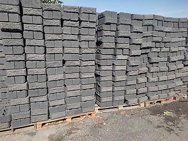 Пескоблок: Качественный Пескоблок! Имеется в большом ассортименте серый серый 0.4 — 14