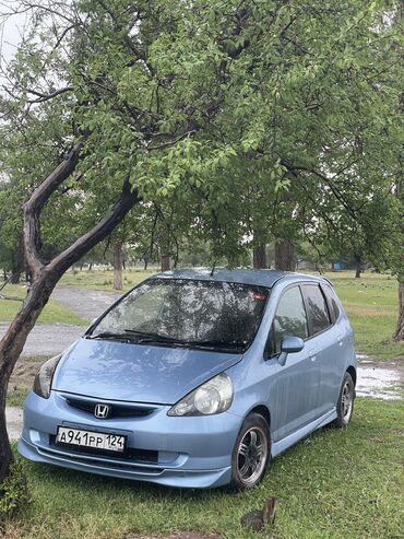 хонда фит: Honda Fit: 2001 г., 1.3 л, Вариатор, Бензин, Хэтчбэк