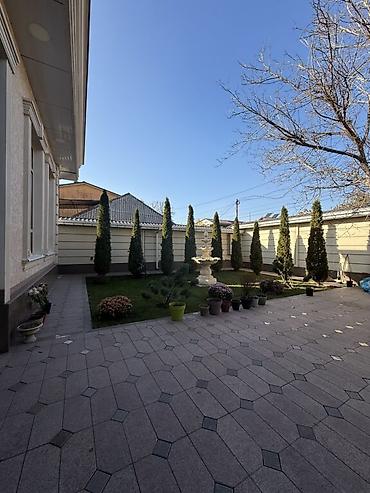 Продажа коттеджей и домов: 🔥 Продаётся добротный 2-этажный элитный дом в престижном районе! 📍 — 8