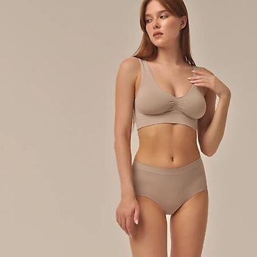 Халаты: Одежда для дома
Пижамы,халаты и мн.др.
Производство Литва 🇱🇹 
ARUELLE — 26