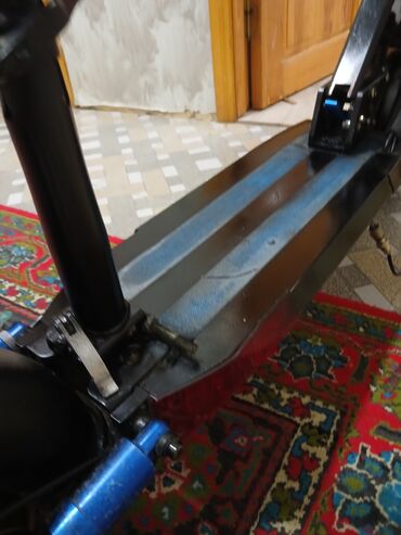 Elektrikli samokatlar: İşlənmiş Elektrik samokat 10", 351 - 500 Vt, 26 - 35 km/s, Ünvandan götürmə — 4