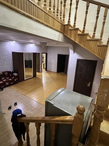 Həyət evləri və villaların satışı: Biləcəri 6 otaqlı, 280 kv. m, Orta təmir — 8