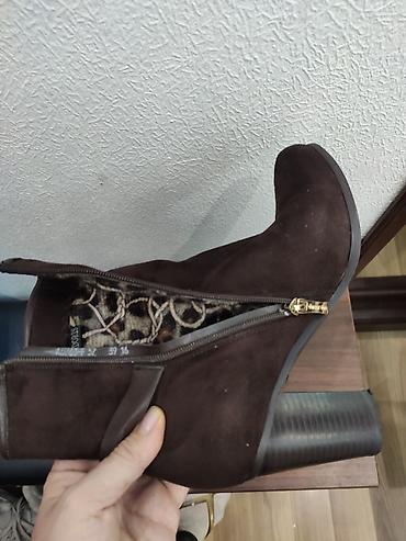 Ботинки: Черные ботинки в брутальном стиле - Модель: кожаные шнурованные — 3