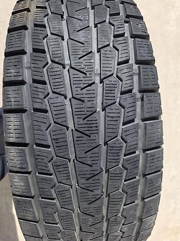 outback xt: Шины 275 / 60 / R 20, Зима, Б/у, Комплект, Внедорожные (АТ/МТ), Япония, Yokohama — 2