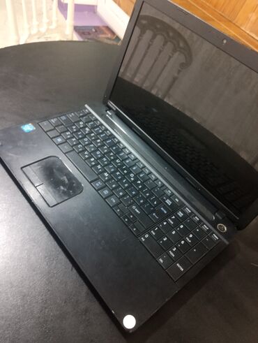 en ucuz notebook: Notbook. İşləkdir . Sadəcə parametrləri aşağıdır