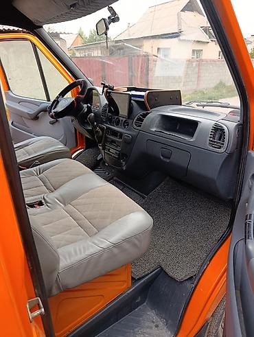 belarus 892 2: Легкий грузовик, Mercedes-Benz, Б/у — 9