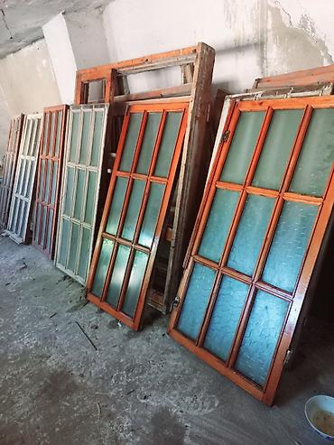 qapi taxda: İşlənmiş İkili Taxta pəncərə, Еni: 50 sm, Uzunluğu: 145 sm — 1
