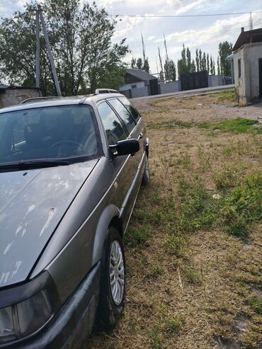 алмашам пассатка: Volkswagen : 1.8 л, Механика, Бензин