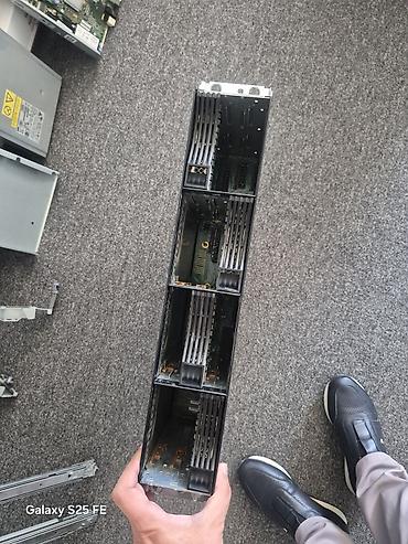 Korpuslar: IBM System Storage DS3400 professional server storage sistemi satılır — 17