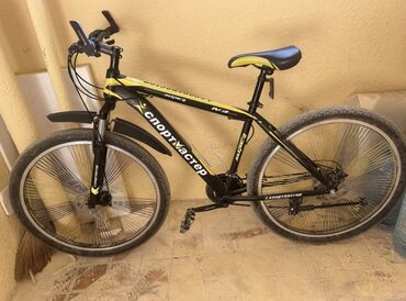 2ci əl velosipedlər: Sportmaster velosiped. 29 luqdur. Qabag skorus qolunu duzeltmek